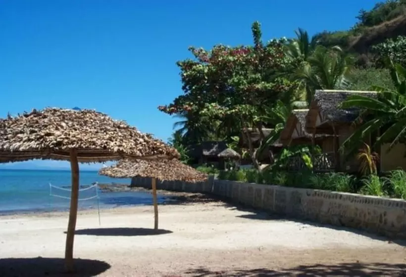 هتل L Heure Bleue