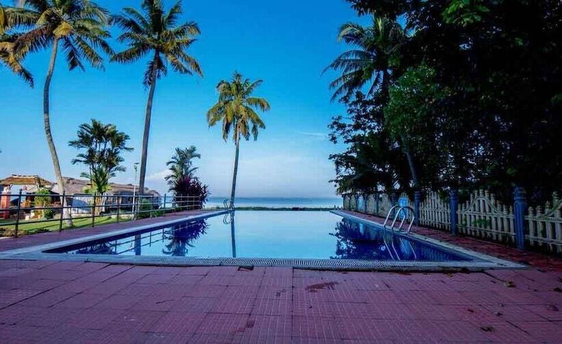 בית מלון כפרי Paradise Resorts