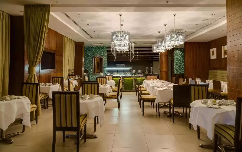 Protea Hotel By Marriott Benin City Select Emotan