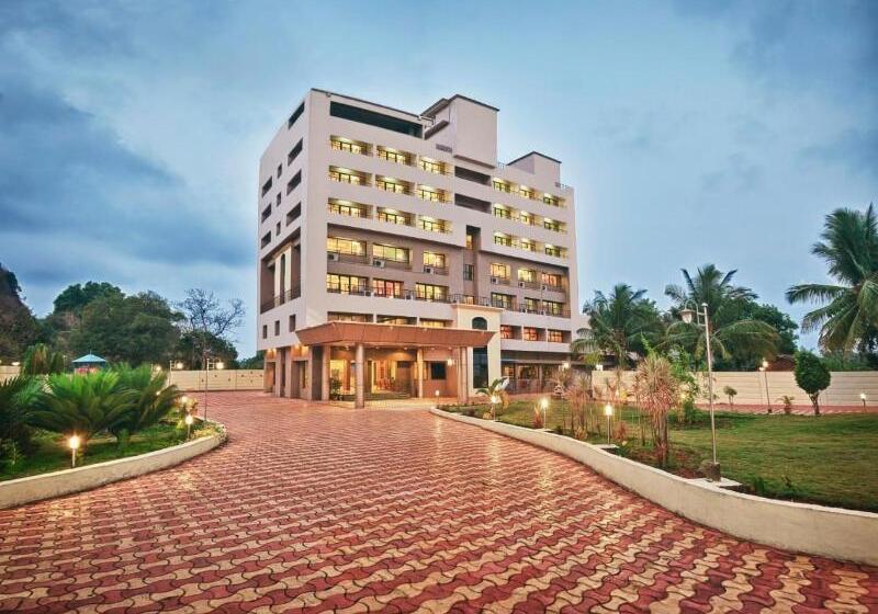 ホテル Sterling Karwar