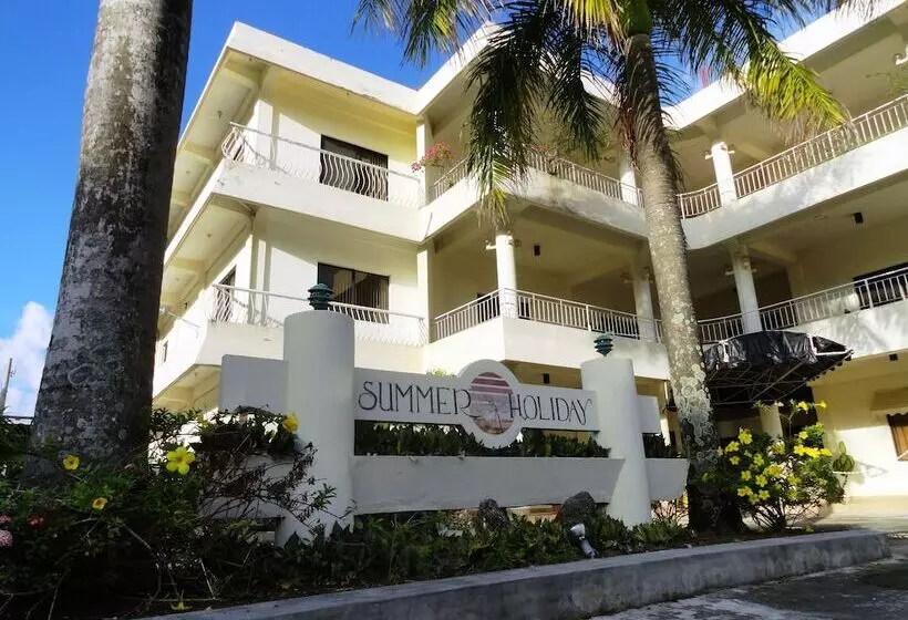 هتل Summer Holiday