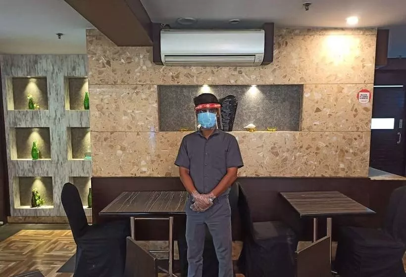 ホテル The Corporate