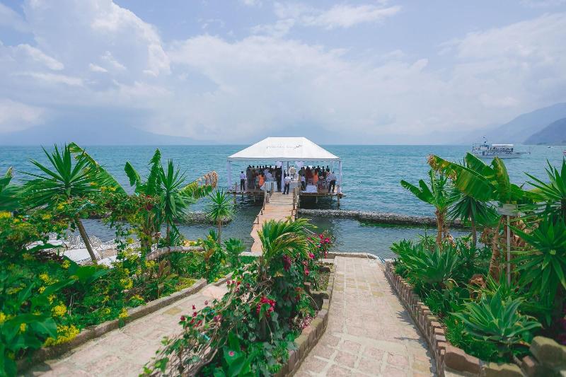 هتل Y Centro De Convenciones Jardines Del Lago