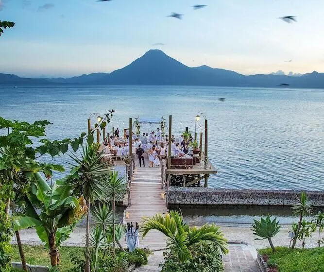 هتل Y Centro De Convenciones Jardines Del Lago