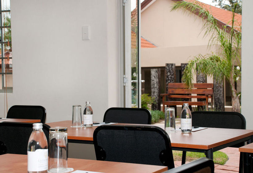 Ibhayi Guest Lodge  Lion Roars S & Lodges