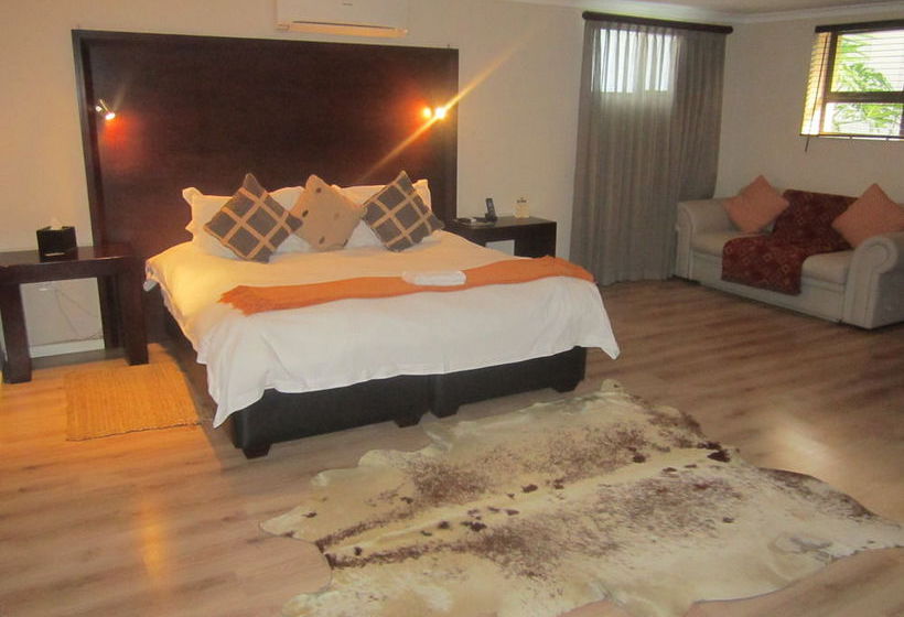 Ibhayi Guest Lodge  Lion Roars S & Lodges