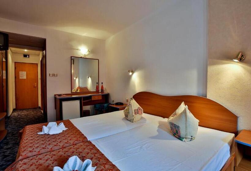 Kamchia Park Hotel All Inclusive & Free Parking