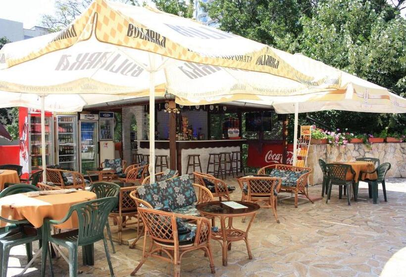 Kamchia Park Hotel All Inclusive & Free Parking