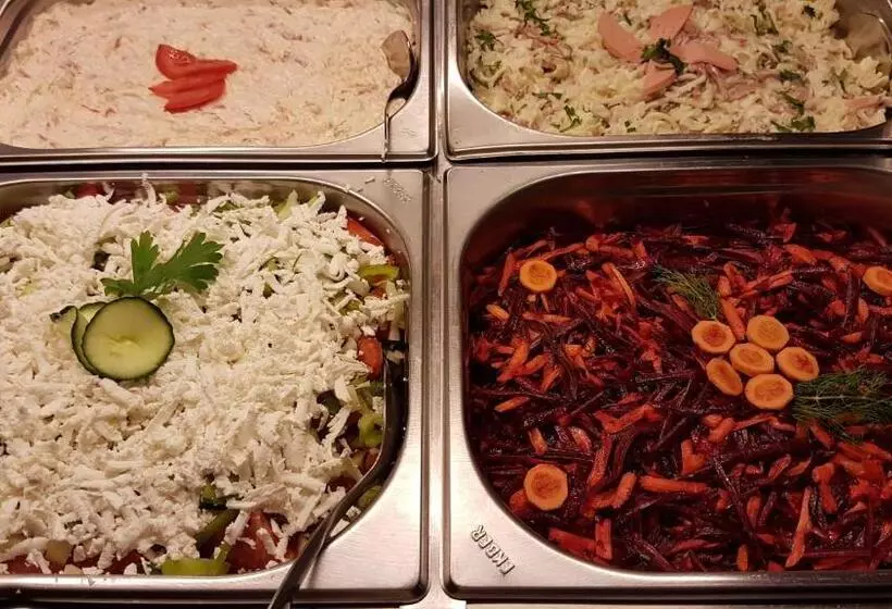 Kamchia Park Hotel   All Inclusive & Free Parking