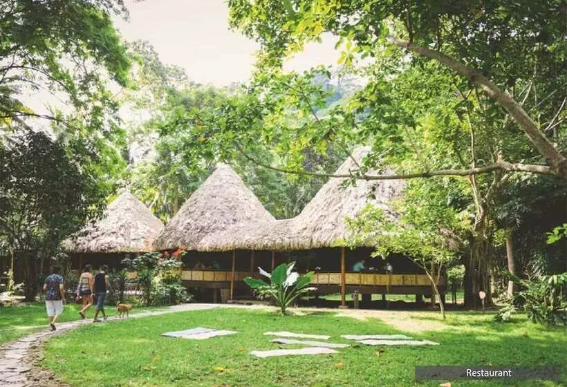 Resort The Barefoot At Havelock