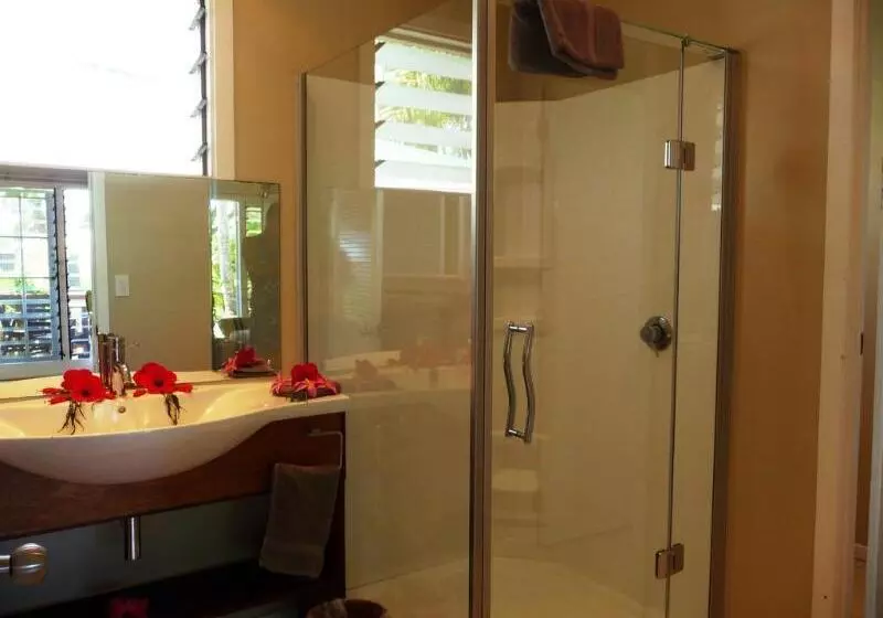 استراحتگاه Muri Beachcomber