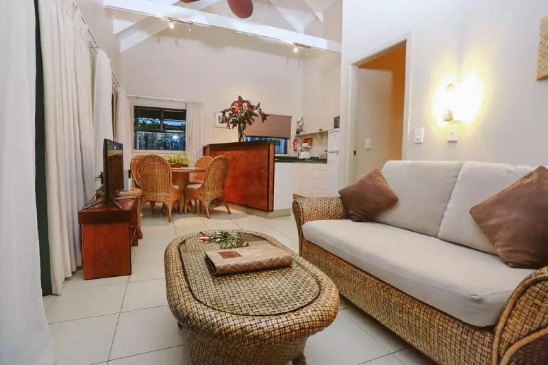 استراحتگاه Muri Beachcomber