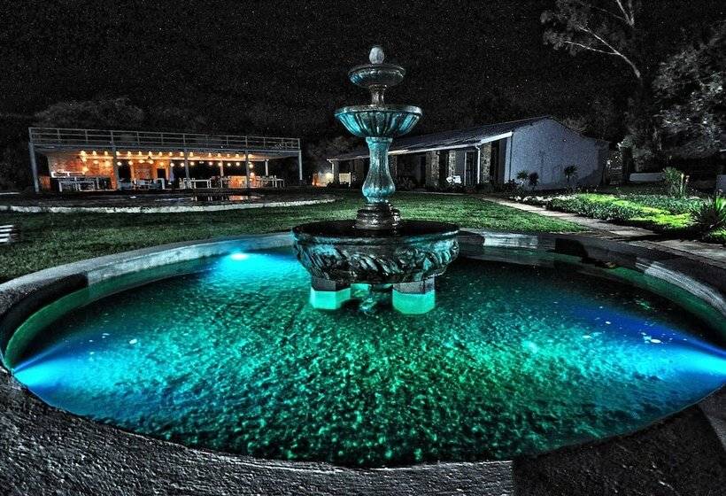 בית מלון כפרי Hibon Lodge