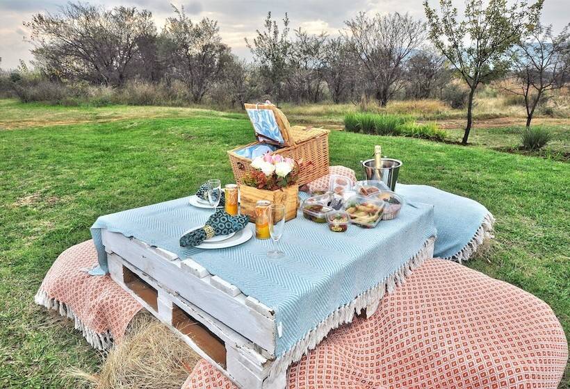 בית מלון כפרי Hibon Lodge