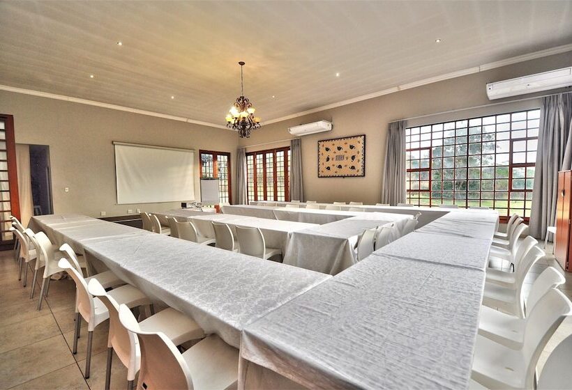 בית מלון כפרי Hibon Lodge