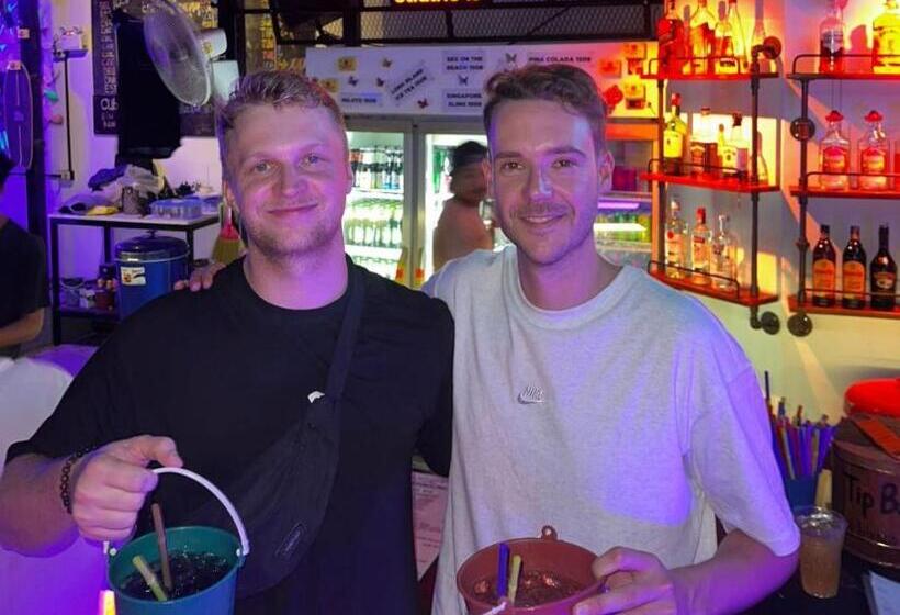 Blanco Beach Bar Hostel