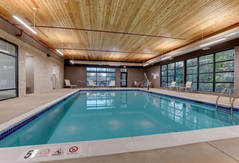 Hotel Country Inn & Suites By Radisson, Cumming, Ga