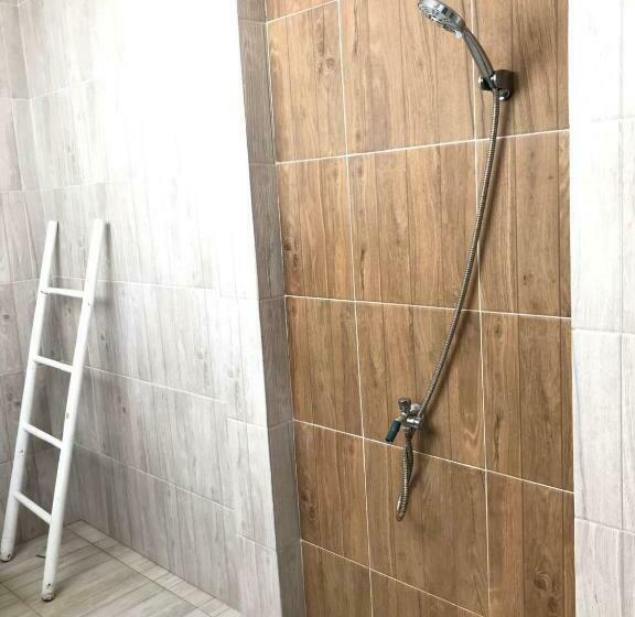 هتل Kutama Bungalows