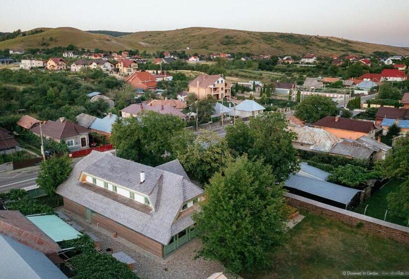 پانسیون Dimineți în Cerdac