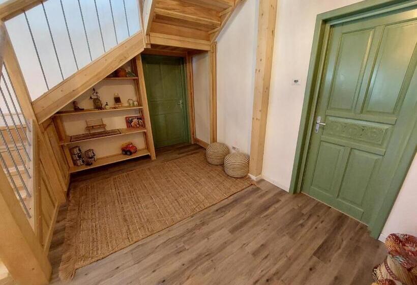 پانسیون Dimineți în Cerdac