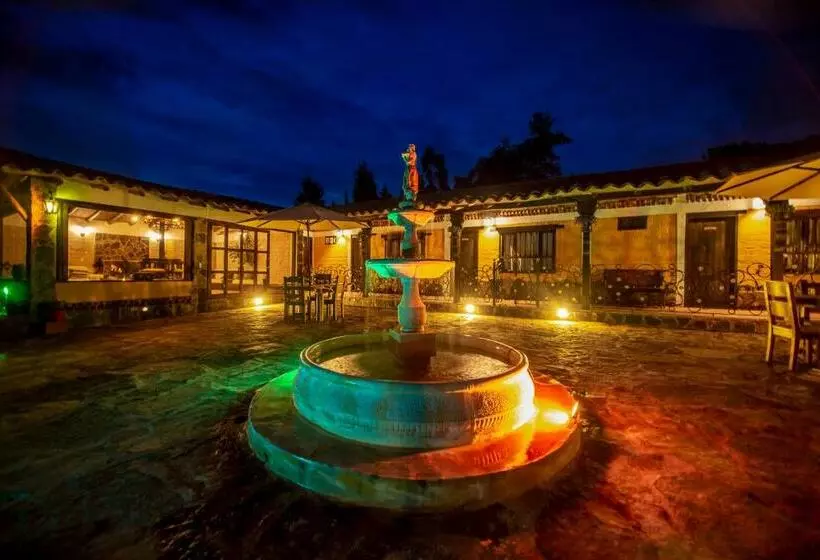 ペンション Hospedaje Villa Eucalyptus