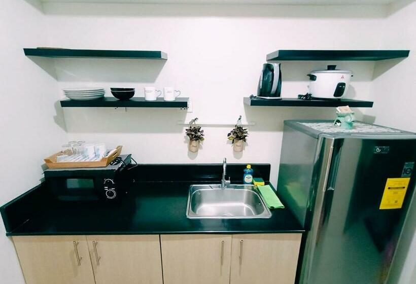 Trio S Tagaytay Staycation Belldanndy Sunset View With Balcony