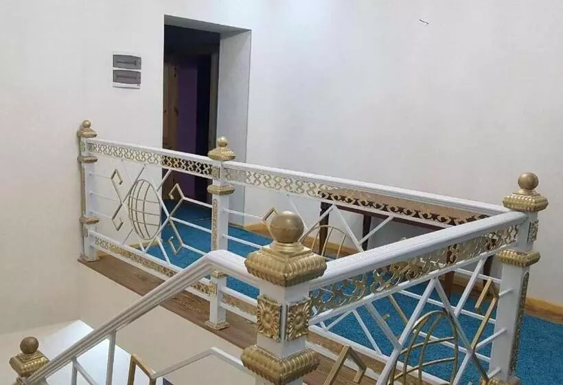 Retkeilymaja Tomaris