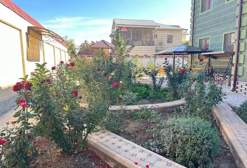 Retkeilymaja Tomaris