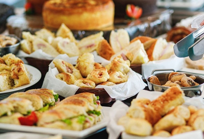 هتل Resort Salinas