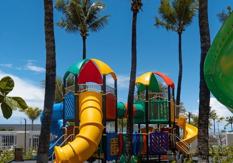 هتل Resort Salinas