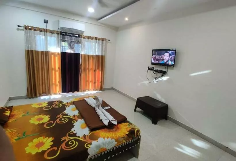 ホテル Siddhivinayak Resort Nx