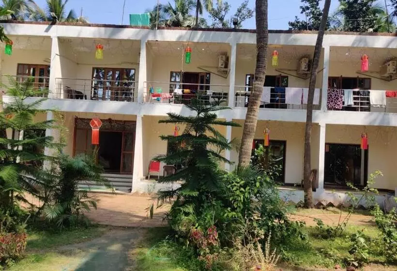 ホテル Siddhivinayak Resort Nx