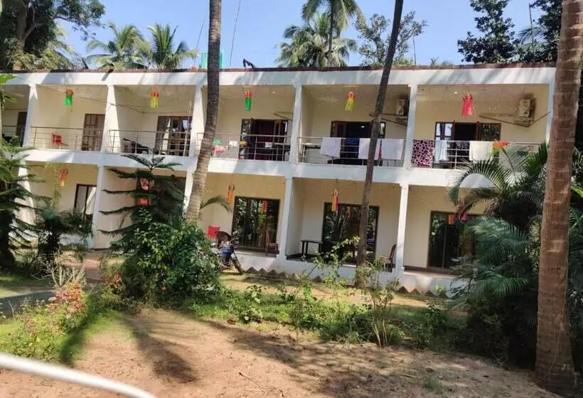 ホテル Siddhivinayak Resort Nx