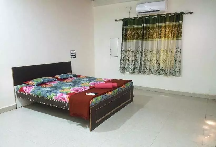 ホテル Siddhivinayak Resort Nx