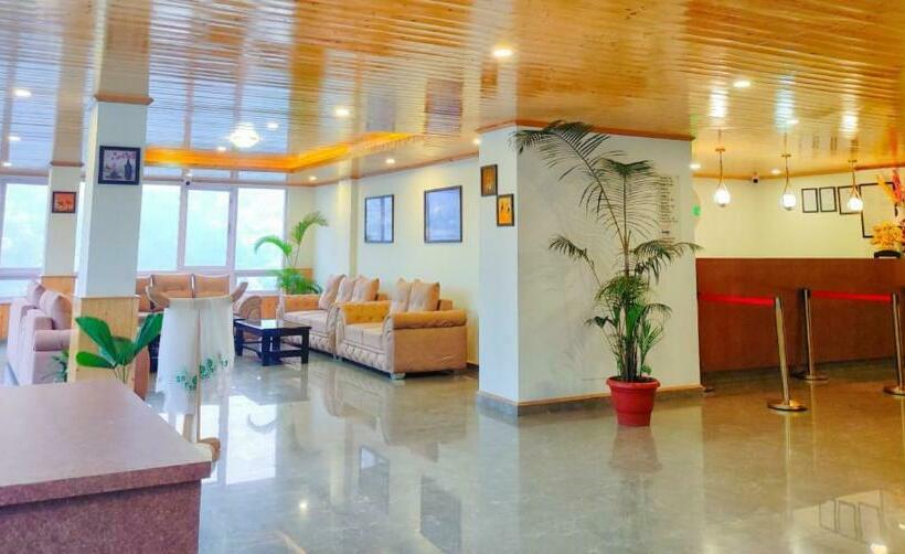 בית מלון כפרי Treenz