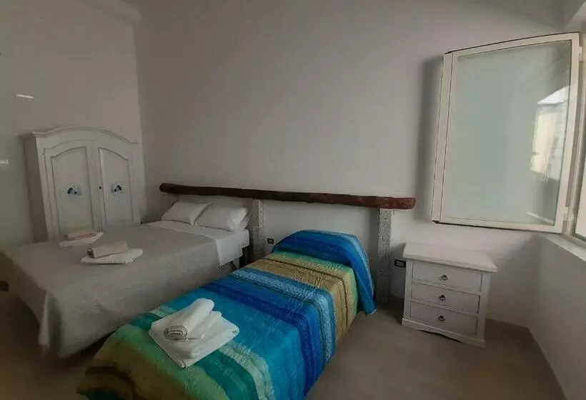 ペンション Bed And Breakfast Murales Orgosolo