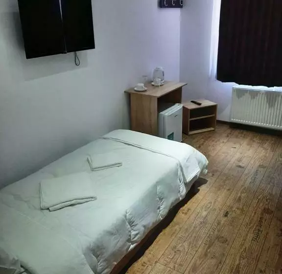 Majatalo The Cohen S Guest House