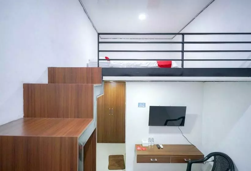 هاستل Reddoorz At Jalan Basuki Rahmat Lampung