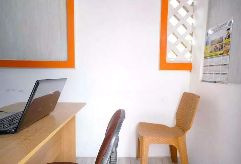 هاستل Reddoorz At Jalan Basuki Rahmat Lampung