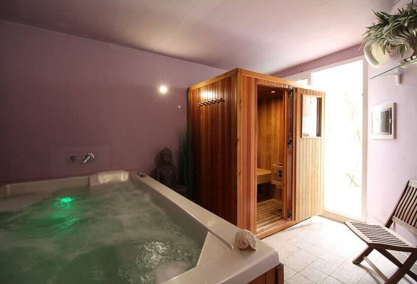 호텔 Noto Marina E Spa