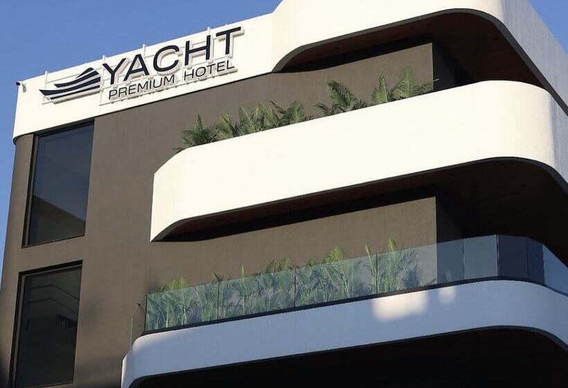 فندق Yacht Premium