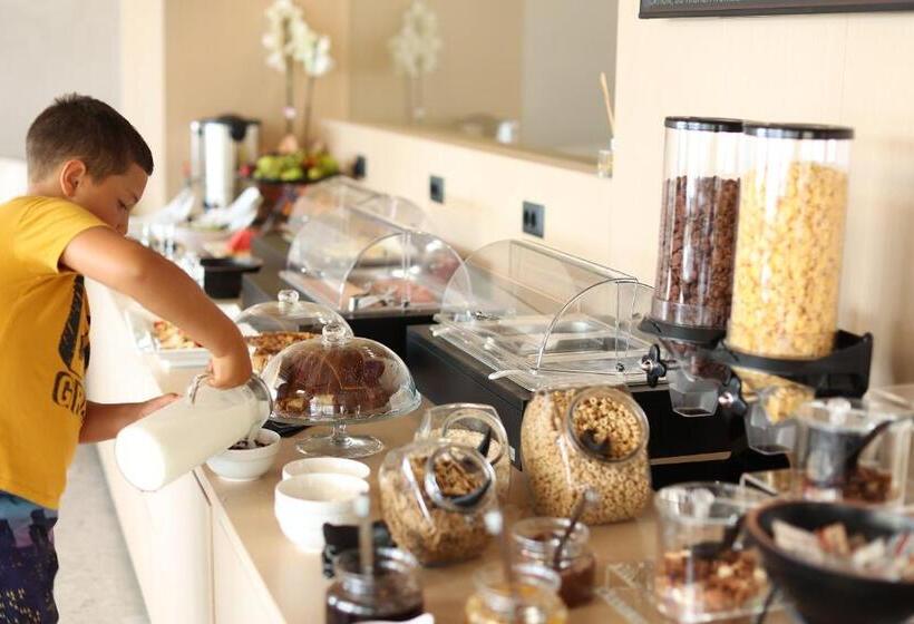 فندق Yacht Premium