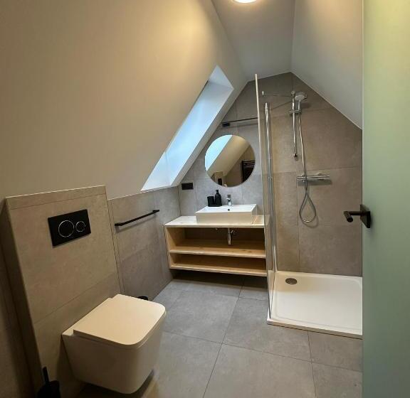 بنسيون Penzion A Restaurace Pod Sjezdovkou