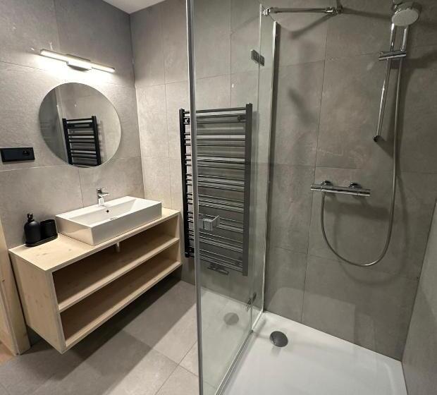 بنسيون Penzion A Restaurace Pod Sjezdovkou