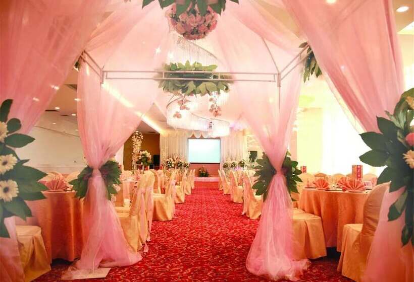 فندق Dalian Bolt