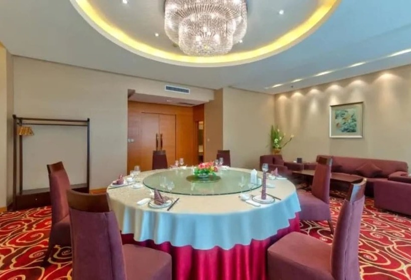 فندق Dalian Bolt