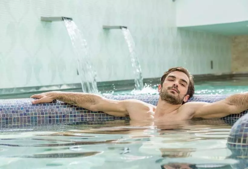 هتل Terme Di Venturina