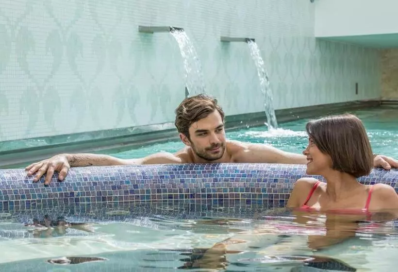 هتل Terme Di Venturina