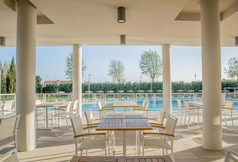 هتل Terme Di Venturina