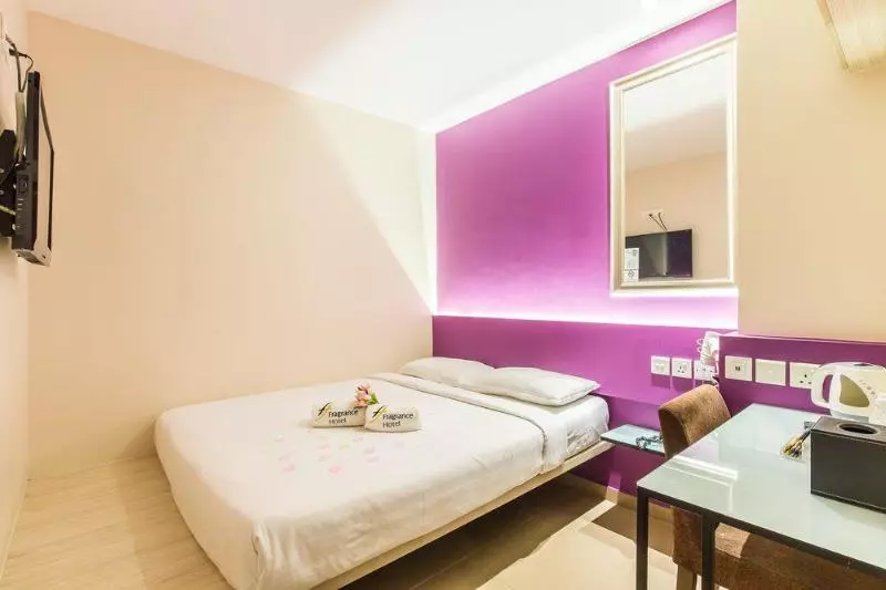 Fragrance Hotel Viva